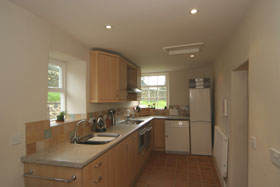 holiday cottages kitchen